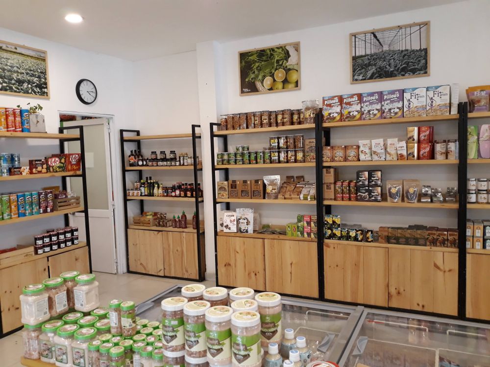 Kệ trung bày sản phẩm cửa hàng Chợ Phố Freshfood - Phú Nhuận